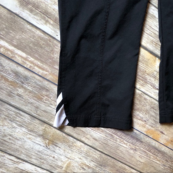 💥Nike cropped workout pants - Picture 2 of 6